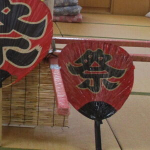 猛暑を吹き飛ばす　夏祭り音頭とみこし　「わっしょいわっしょい」　　　　　　　　　　　　　　かき氷・たこ焼き・ひも引き　屋台も出ました　　　　大当たり！！