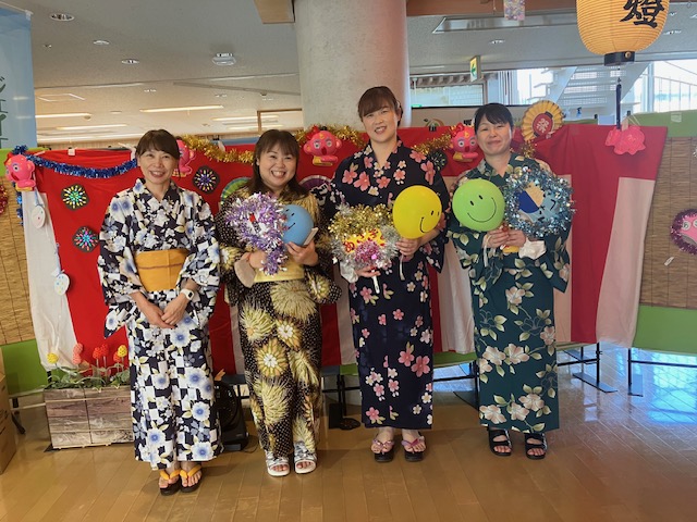あさぎりの郷で夏祭りが盛大に行われました。