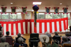 おいしいお弁当と楽しい余興で盛り上がった敬老会(^^)v