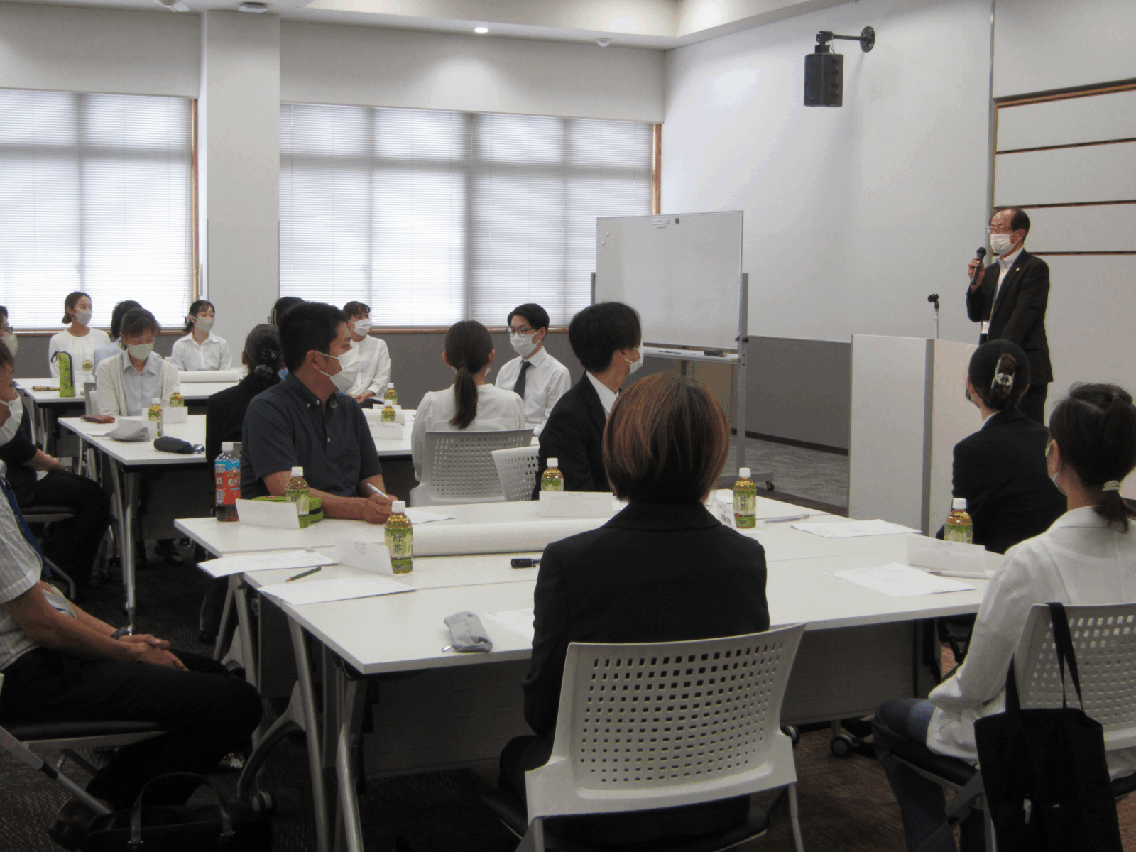 令和7年度 新人職員フォローアップ研修会を開催しました