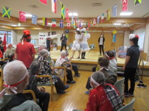 今年も恒例の秋の大運動会が行われました