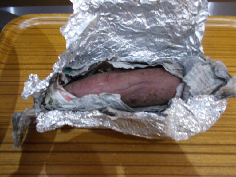 やきいも会を開催しました。