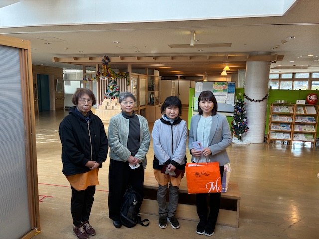 豊丘村赤十字奉仕団の皆さんが慰問に見えました。