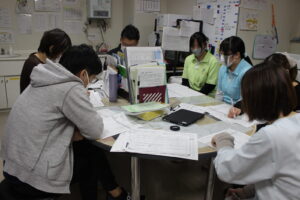 松本短期大学１年生２名が実習に来てくれました😊