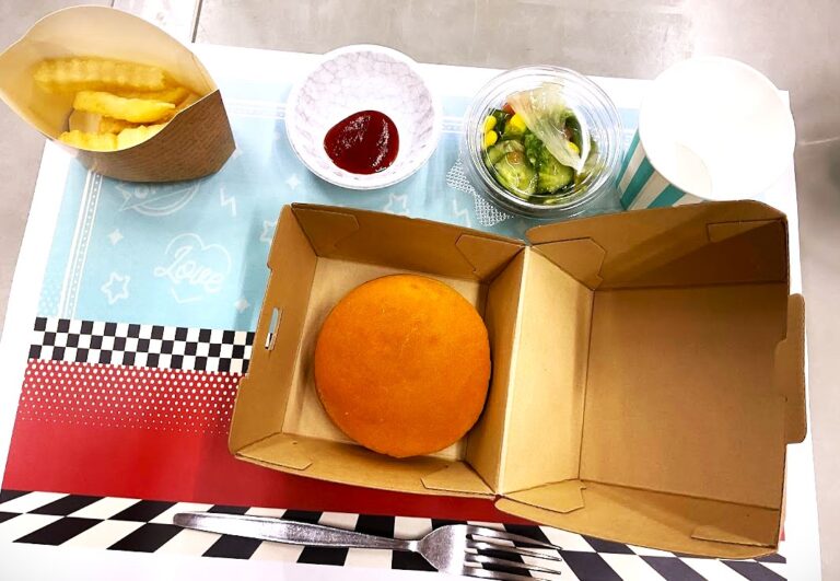 ランチタイムのハンバーガーイベント