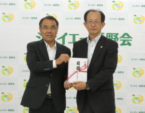 （株）長野県A・コープ様より車いすを寄贈していただきました
