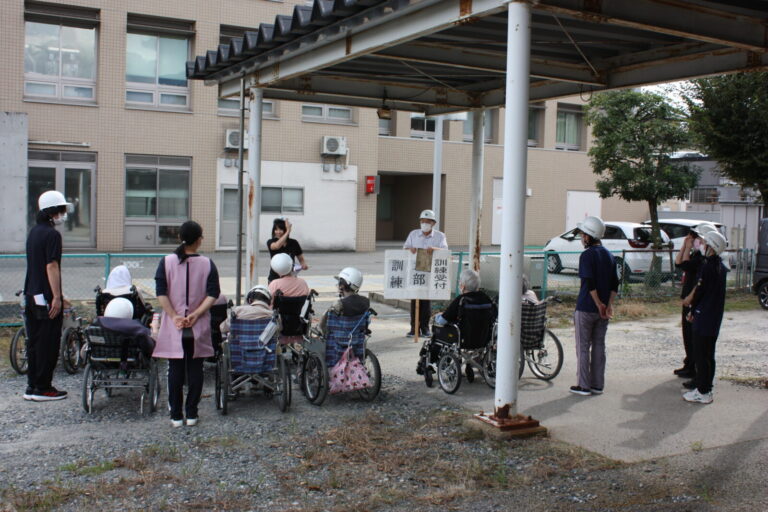 防災訓練を行いました。